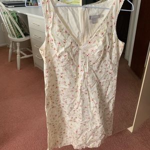 Sleeveless short dress